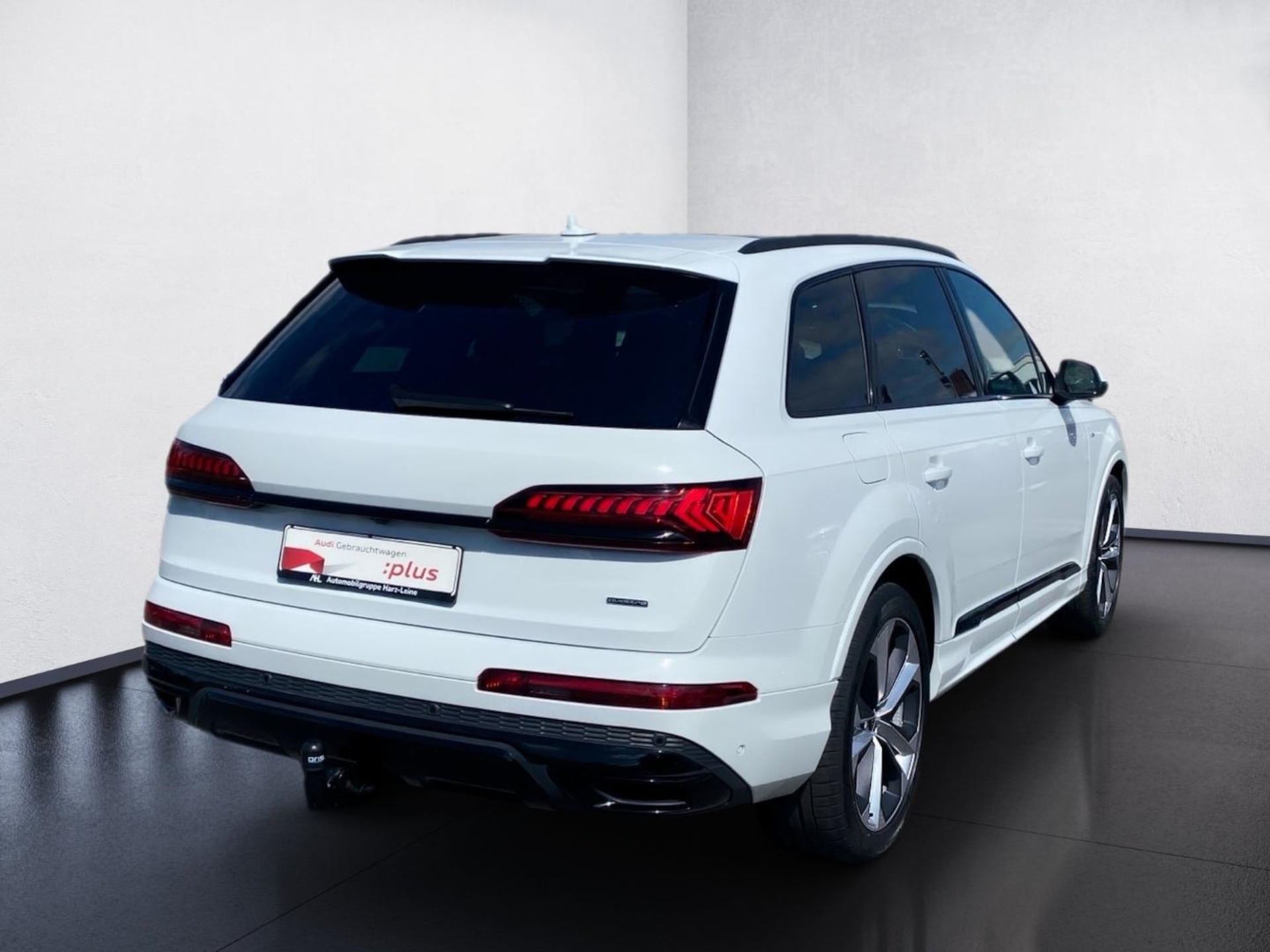 Audi Q7 SUV TFSI e S line