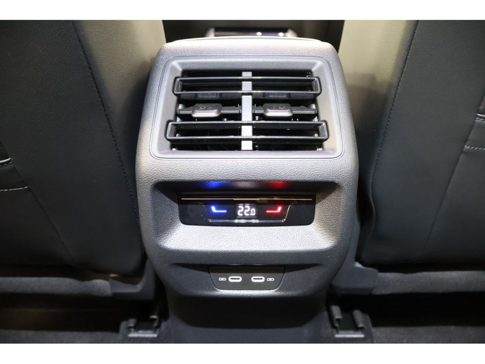 Volkswagen Tiguan – Bild 14