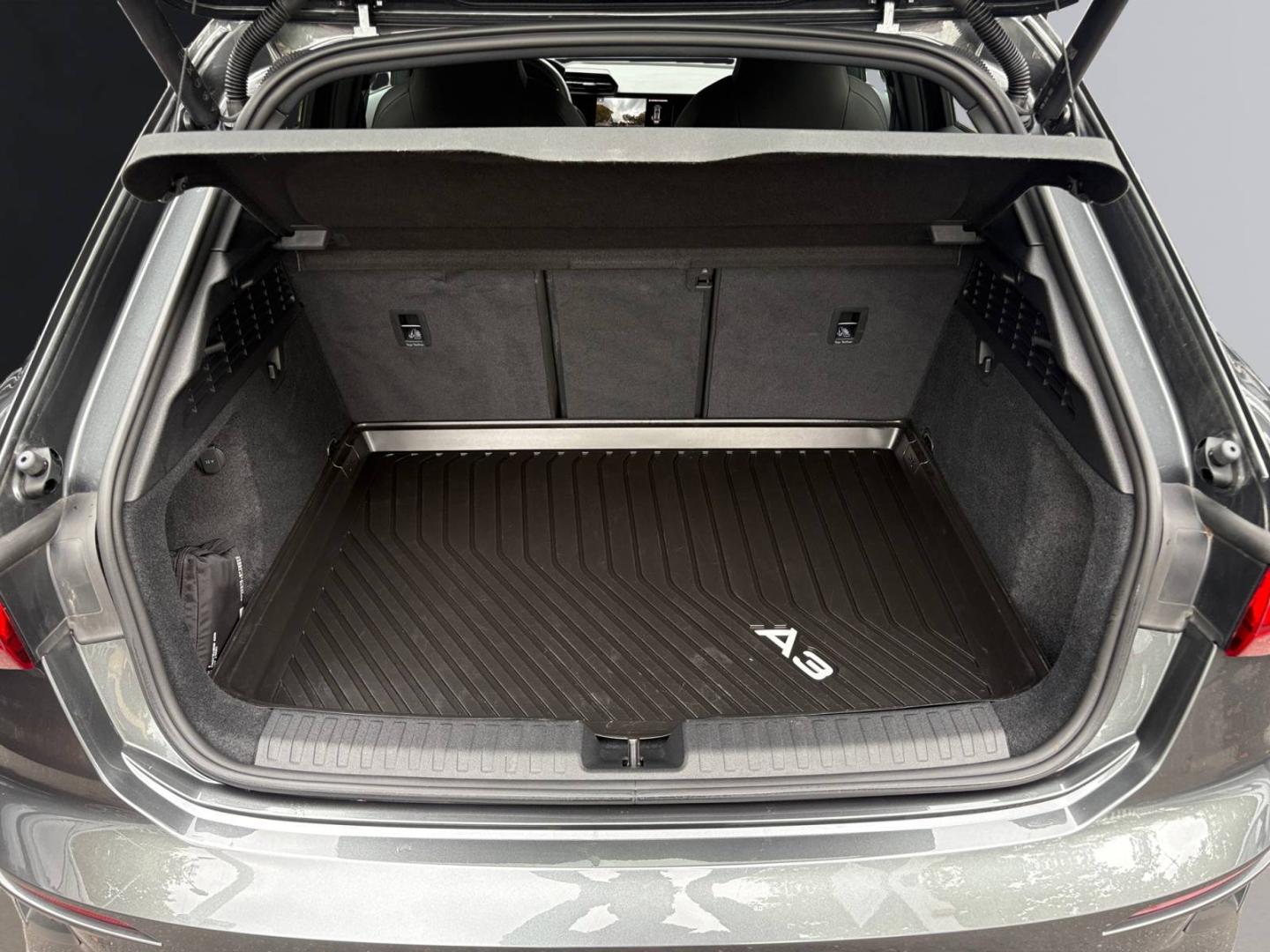 Image about Audi S3 Sportback S3 Sportback TFSI 228 kW (310 ch) S tronic