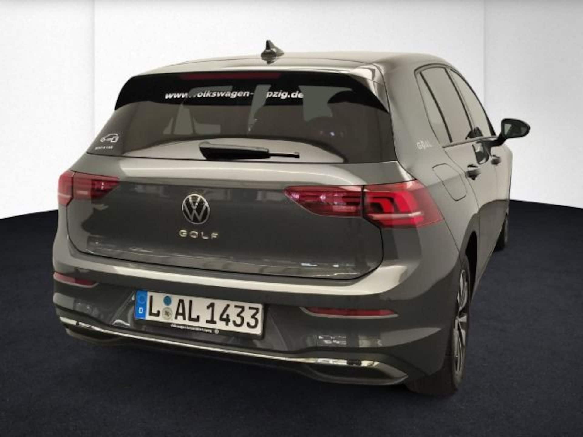 Volkswagen Golf Life