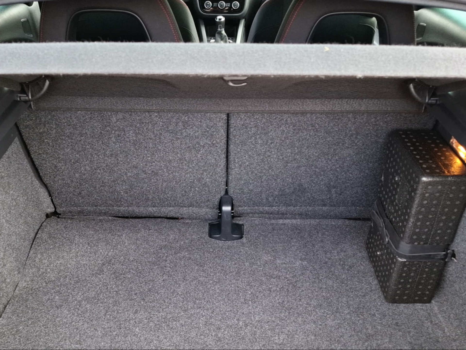 Volkswagen Scirocco SOUND