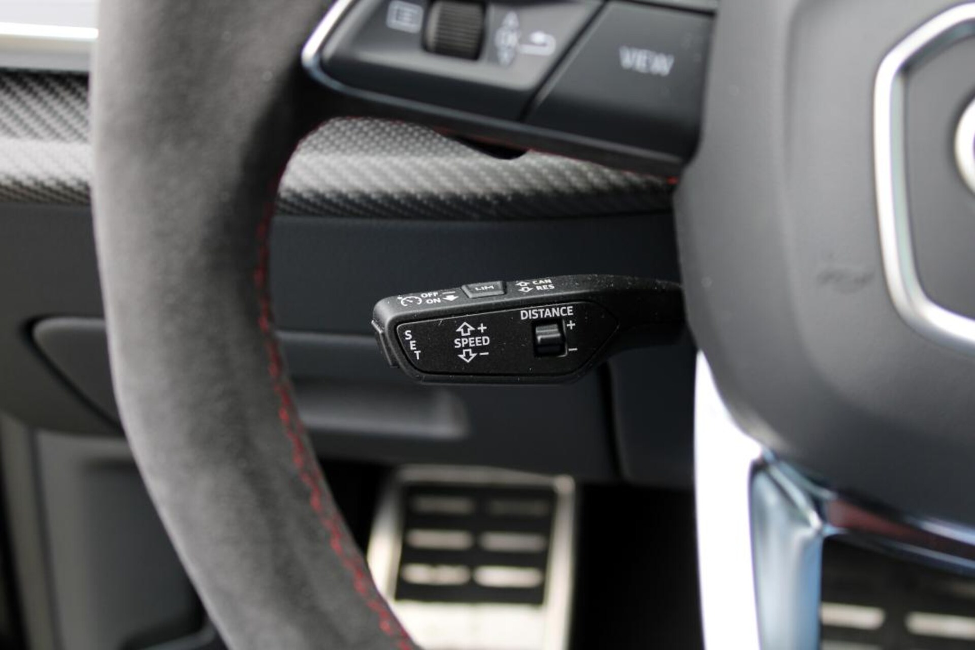 Audi RS Q8 SUV performance