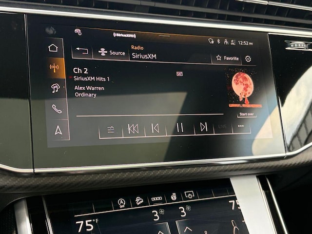 2026 Audi SQ7 Premium Plus - Photo 14