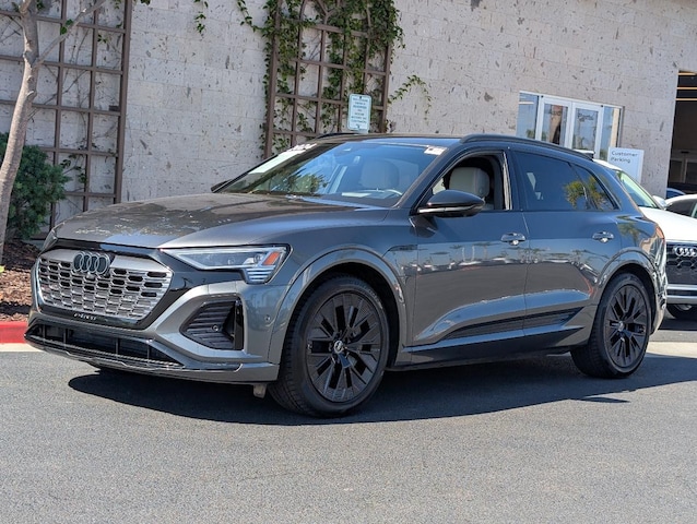2024 Audi Q8 e-tron