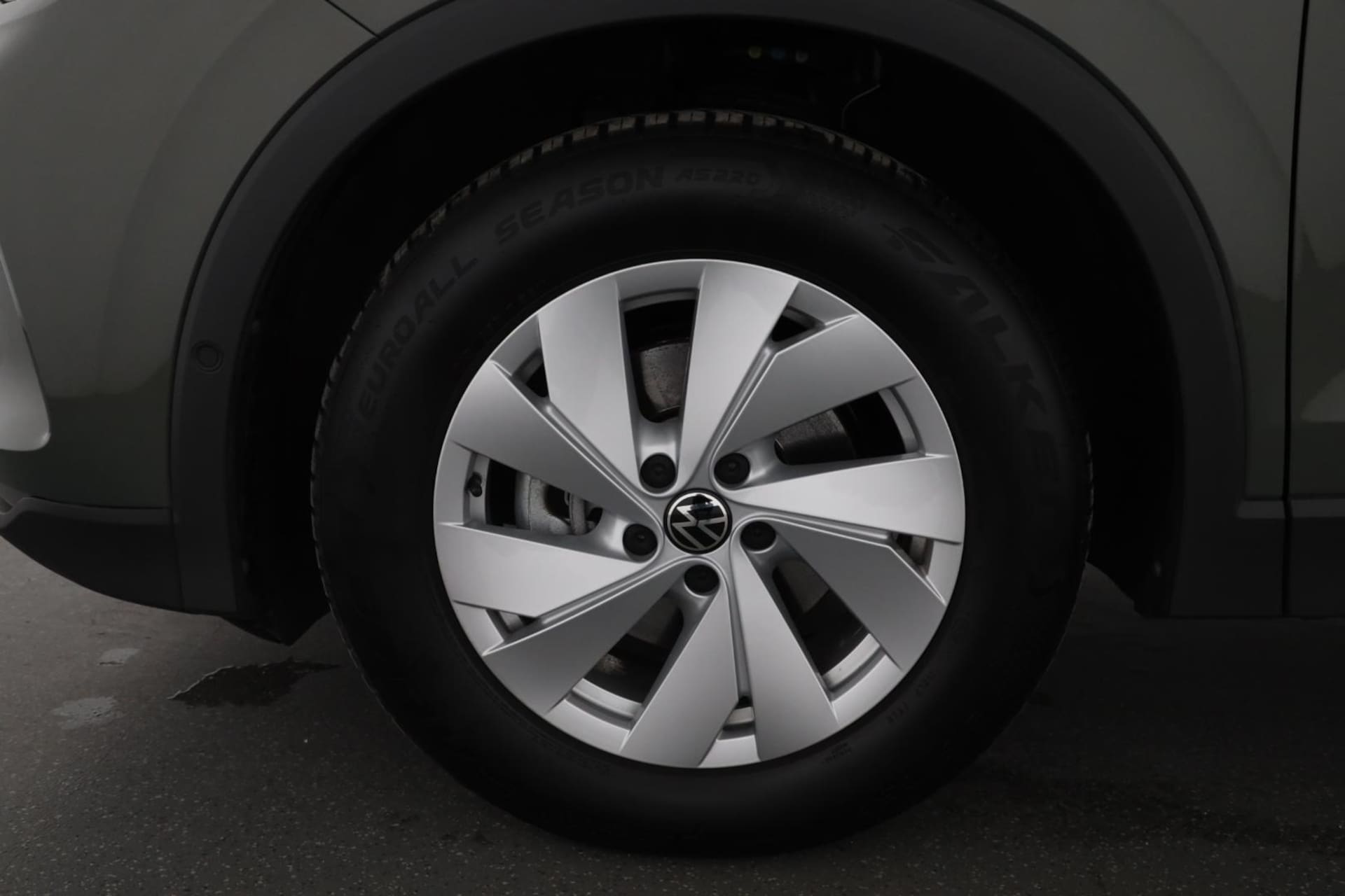 Volkswagen Tiguan Basis-Modell