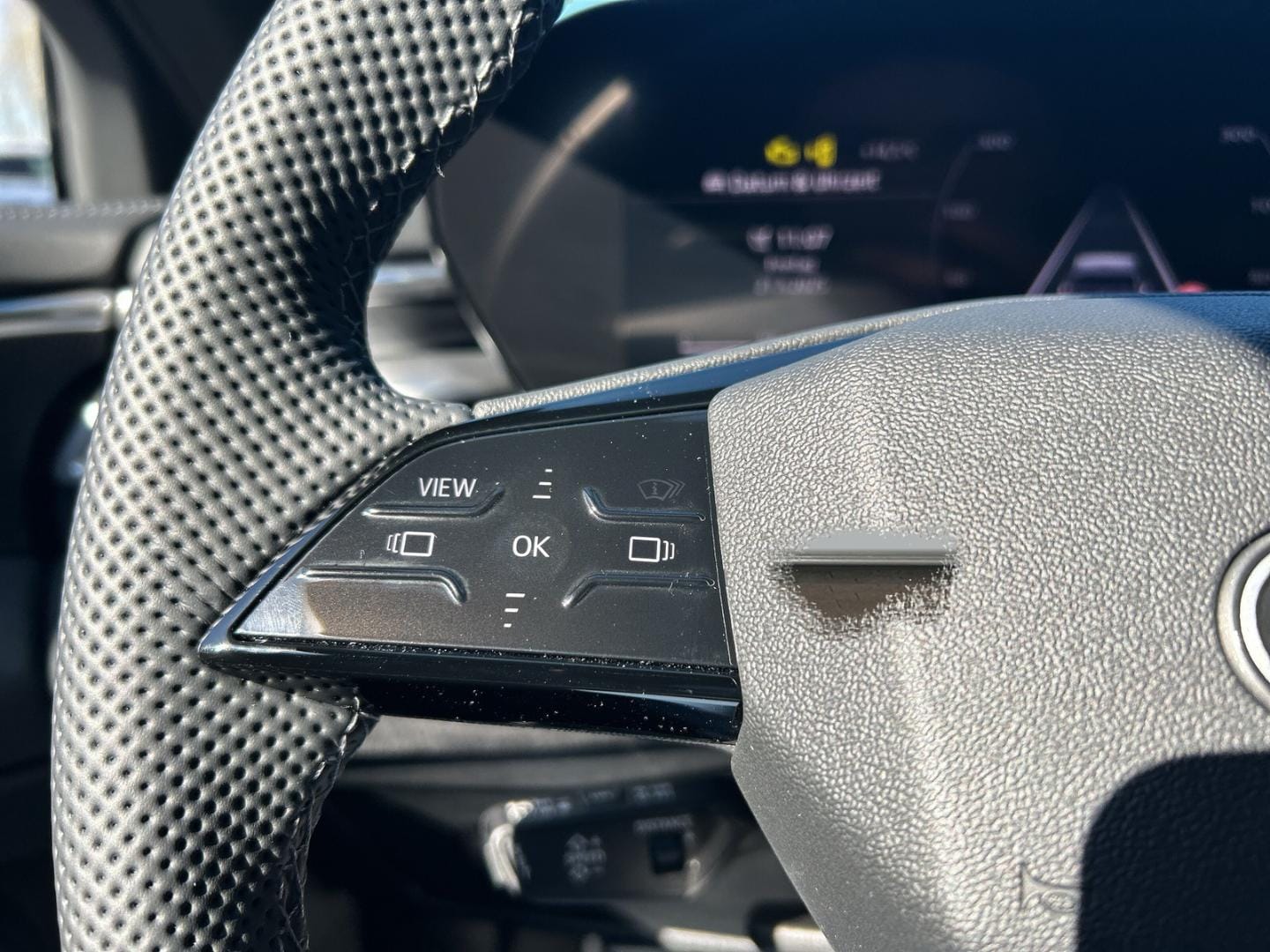 Bild über Audi A5 Avant TDI 150 kW S tronic - für weitere Informationen kontaktieren Sie den Audi Partner