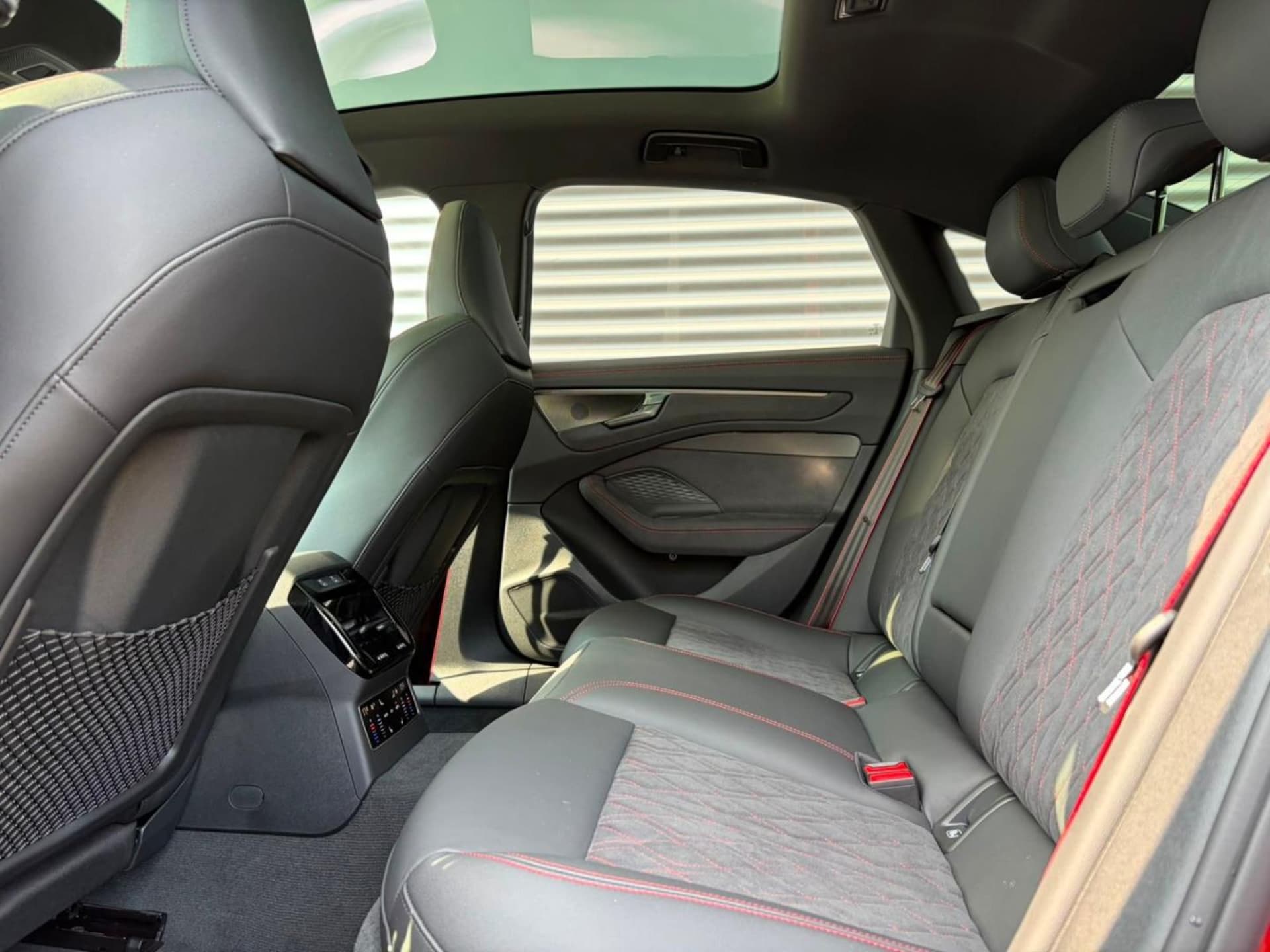 Audi A6 Limousine