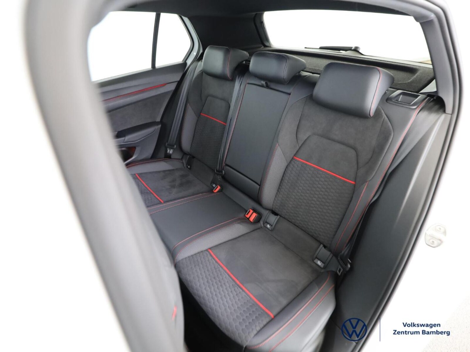 Volkswagen Golf – Bild 8