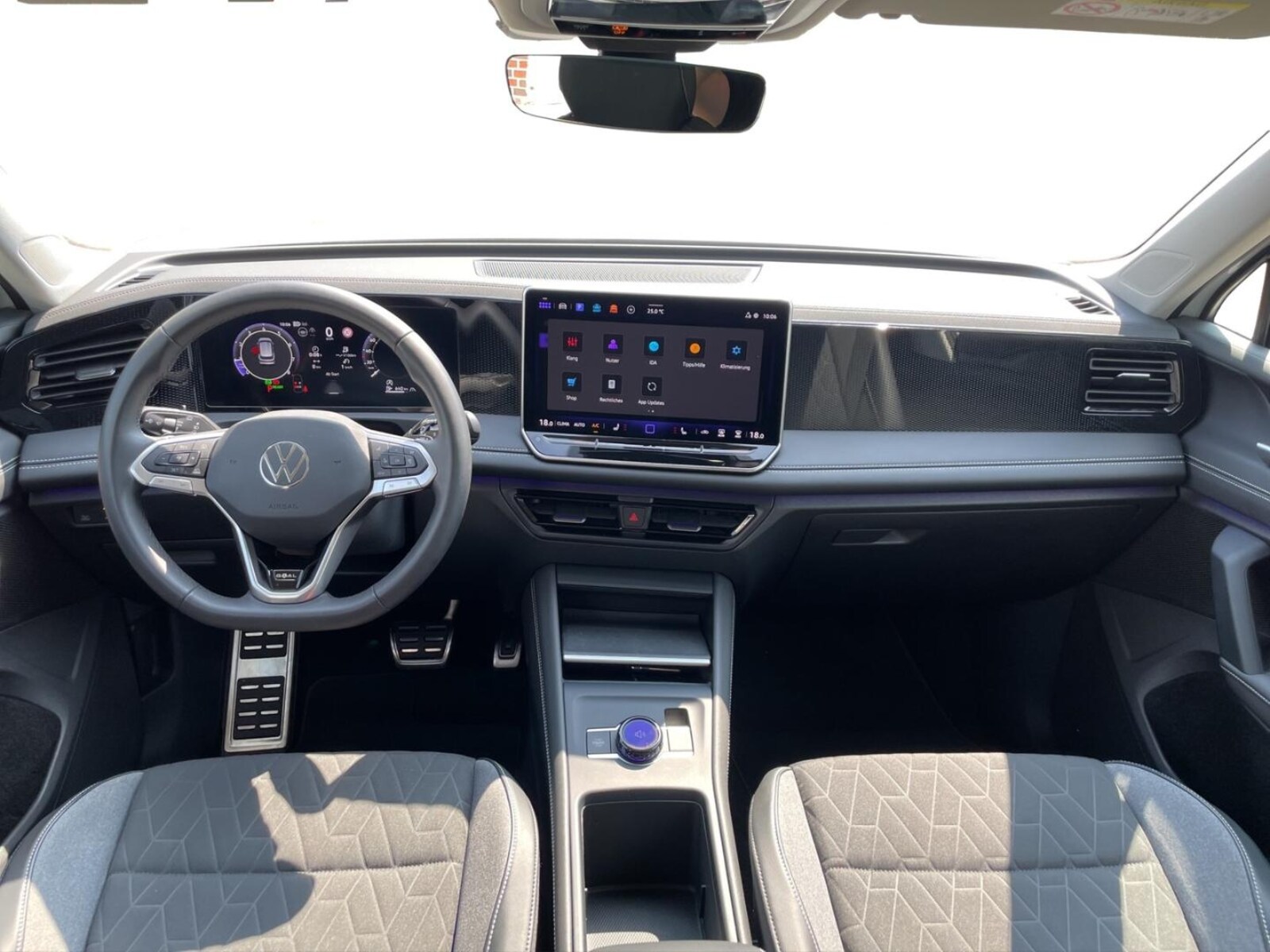 Volkswagen Tiguan – Bild 12