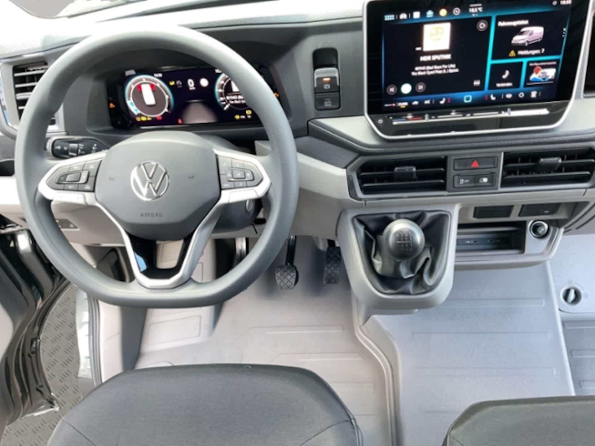 Volkswagen Crafter Kasten mittlerer Radstand