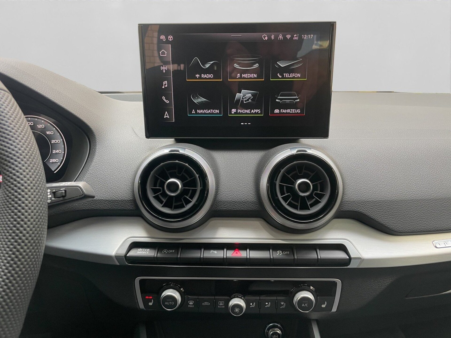 Audi Q2 S line