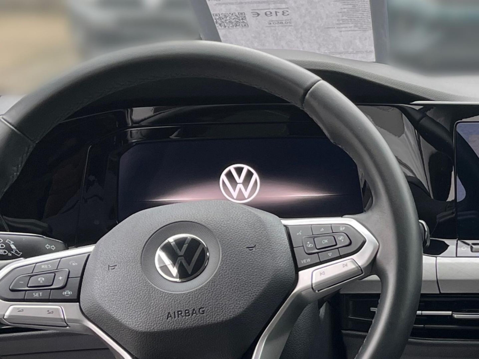 Volkswagen Golf Life