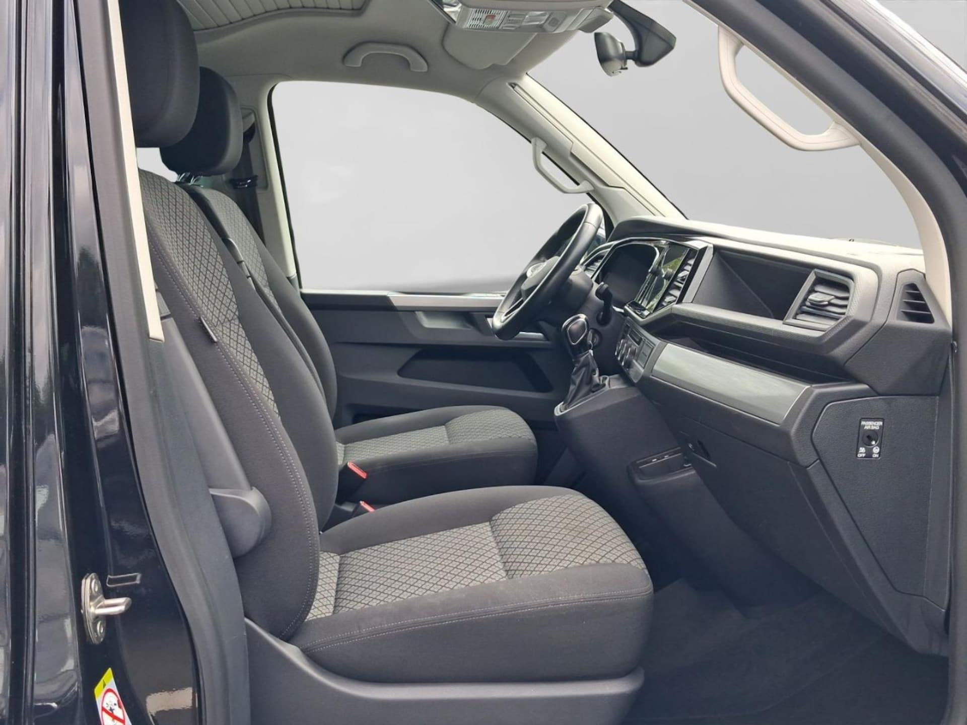 Volkswagen T6.1 California Beach