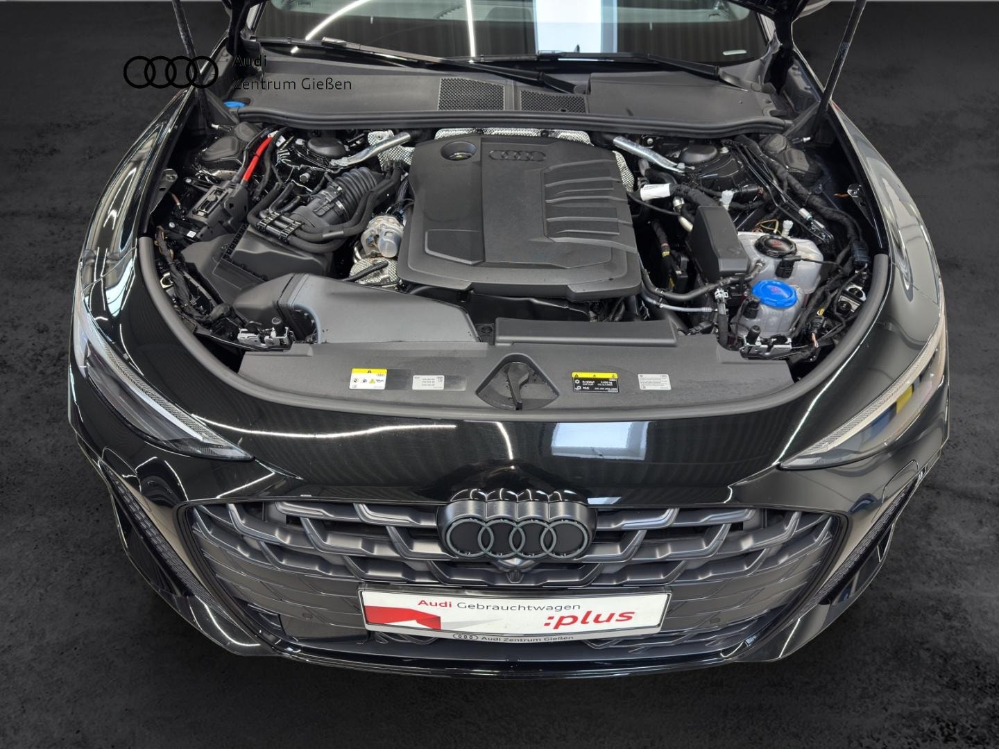 Bild über Audi A6 Avant TDI 150 kW S tronic - für weitere Informationen kontaktieren Sie den Audi Partner