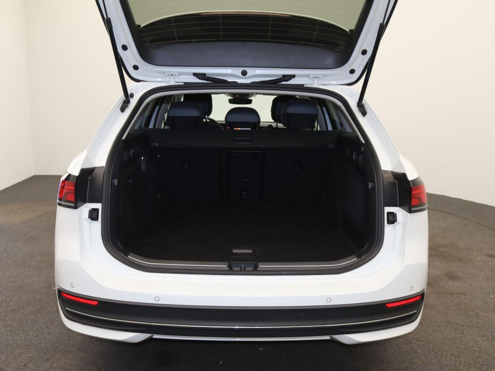 Volkswagen Passat – Bild 9