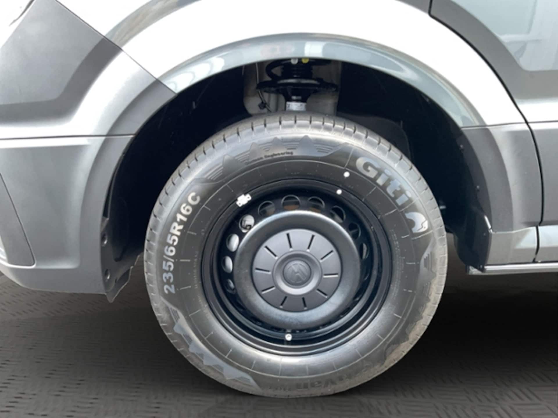 Volkswagen Crafter Kasten mittlerer Radstand