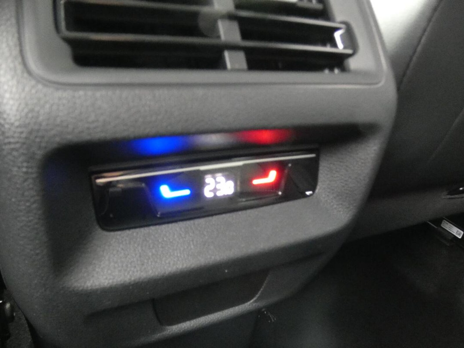 Volkswagen Tiguan – Bild 11