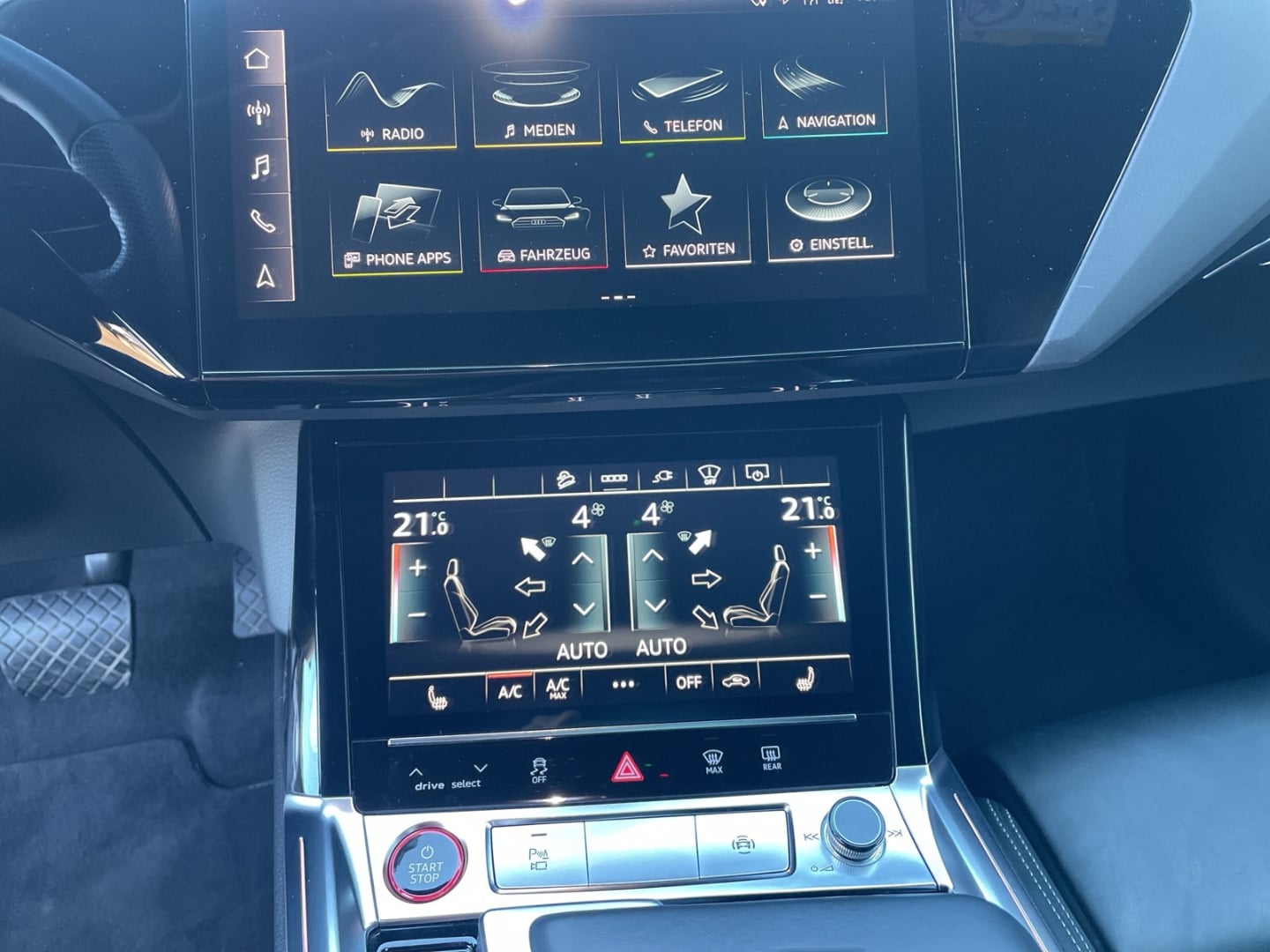 Bild über Audi e-tron S Sportback S e-tron quattro - für weitere Informationen kontaktieren Sie den Audi Partner