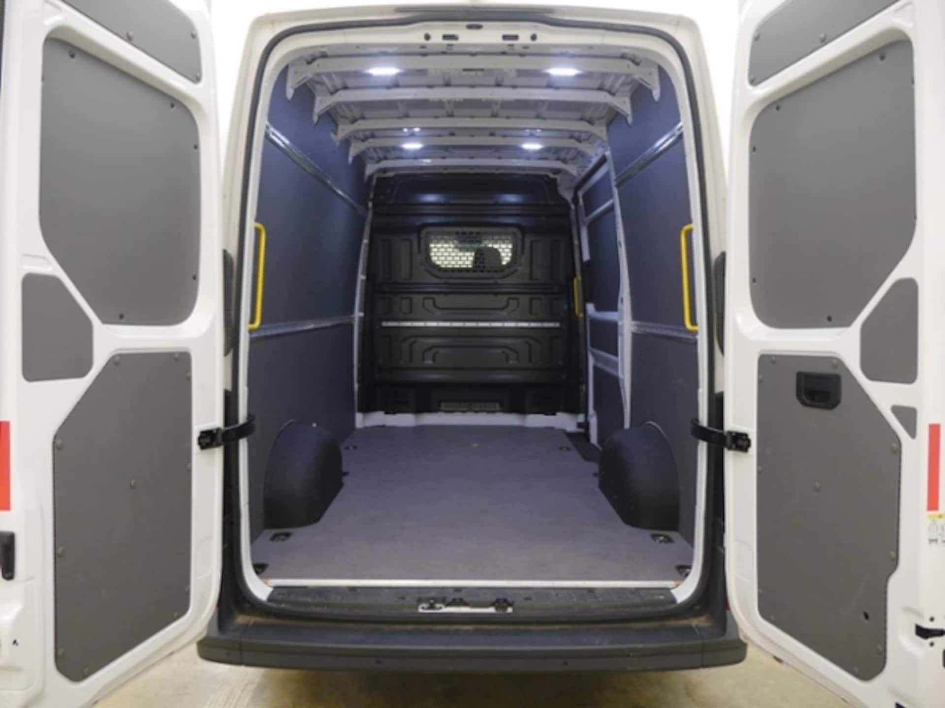Volkswagen Crafter Kasten mittlerer Radstand