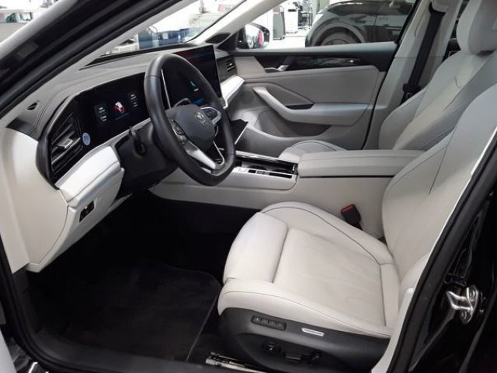 Volkswagen Passat – Bild 3