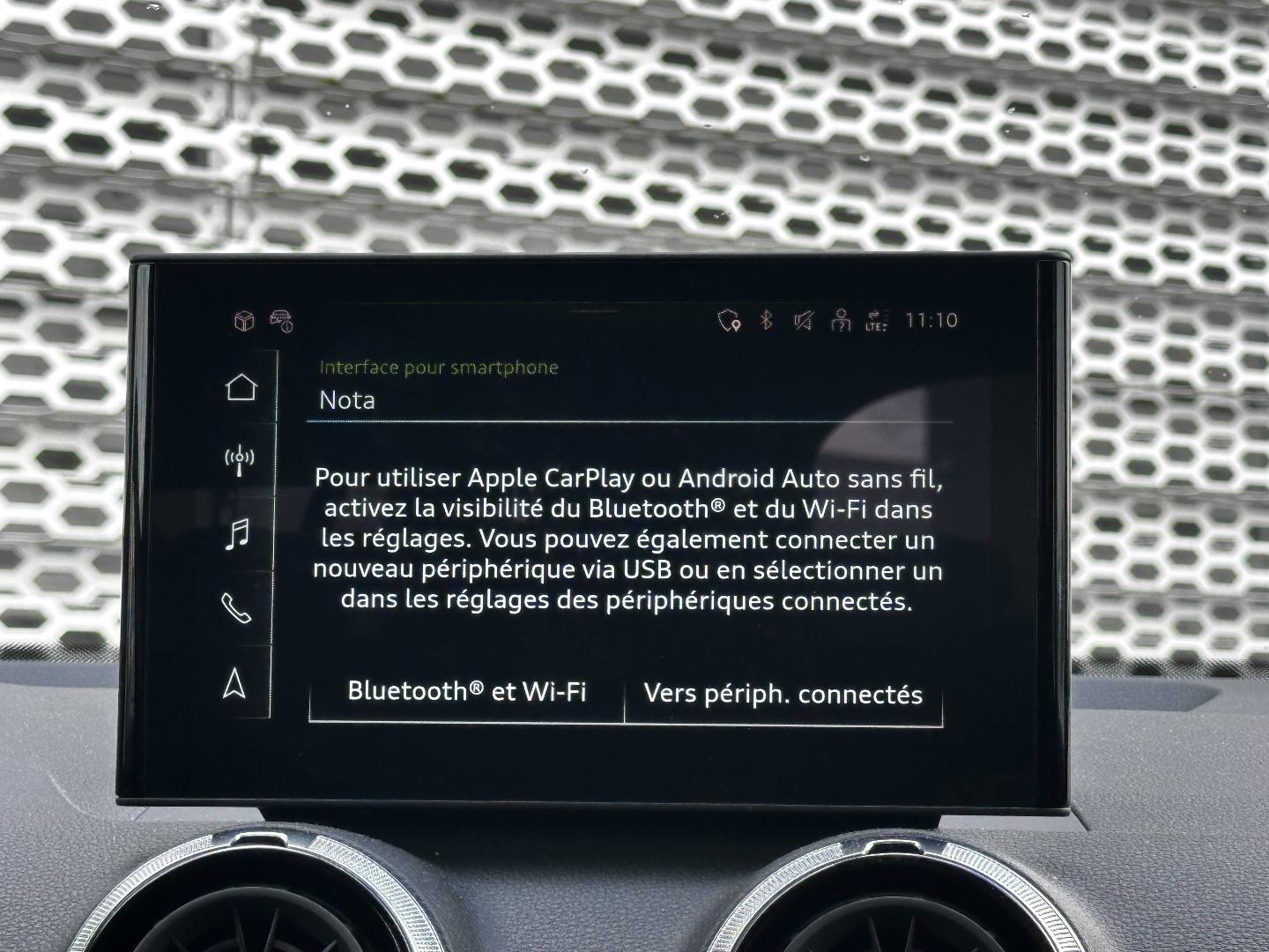 Image about Audi Q2 S line plus 35 TFSI 110 kW (150 ch) S tronic