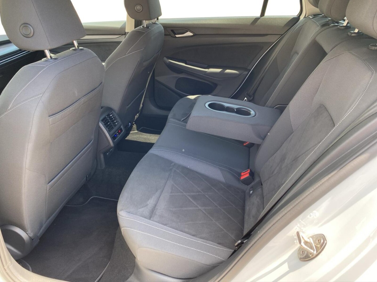Volkswagen Golf Variant – Bild 14