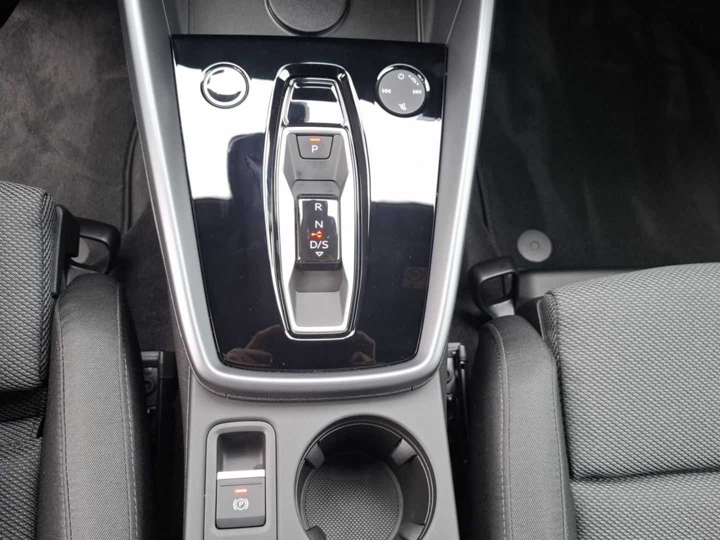 Bild über Audi A3 Sportback TFSI 85 kW S tronic - für weitere Informationen kontaktieren Sie den Audi Partner