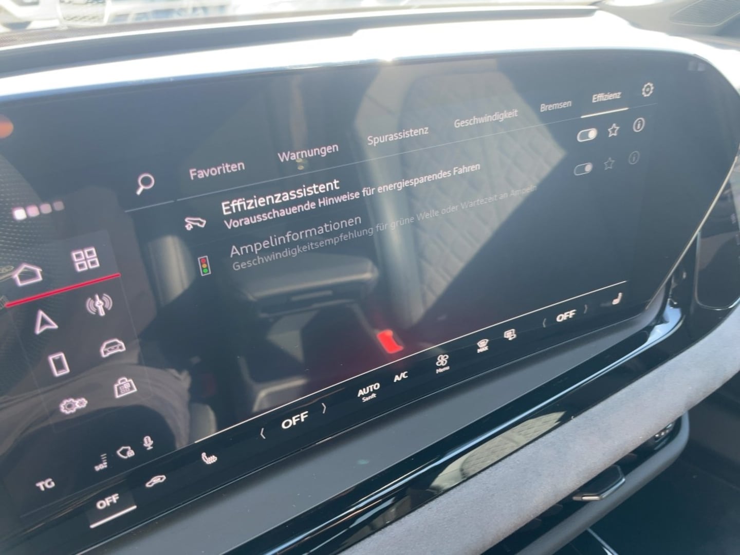Bild über Audi A5 Avant TDI quattro 150 kW S tronic - für weitere Informationen kontaktieren Sie den Audi Partner