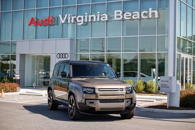 2023 Land Rover Defender X-Dynamic SE's photo