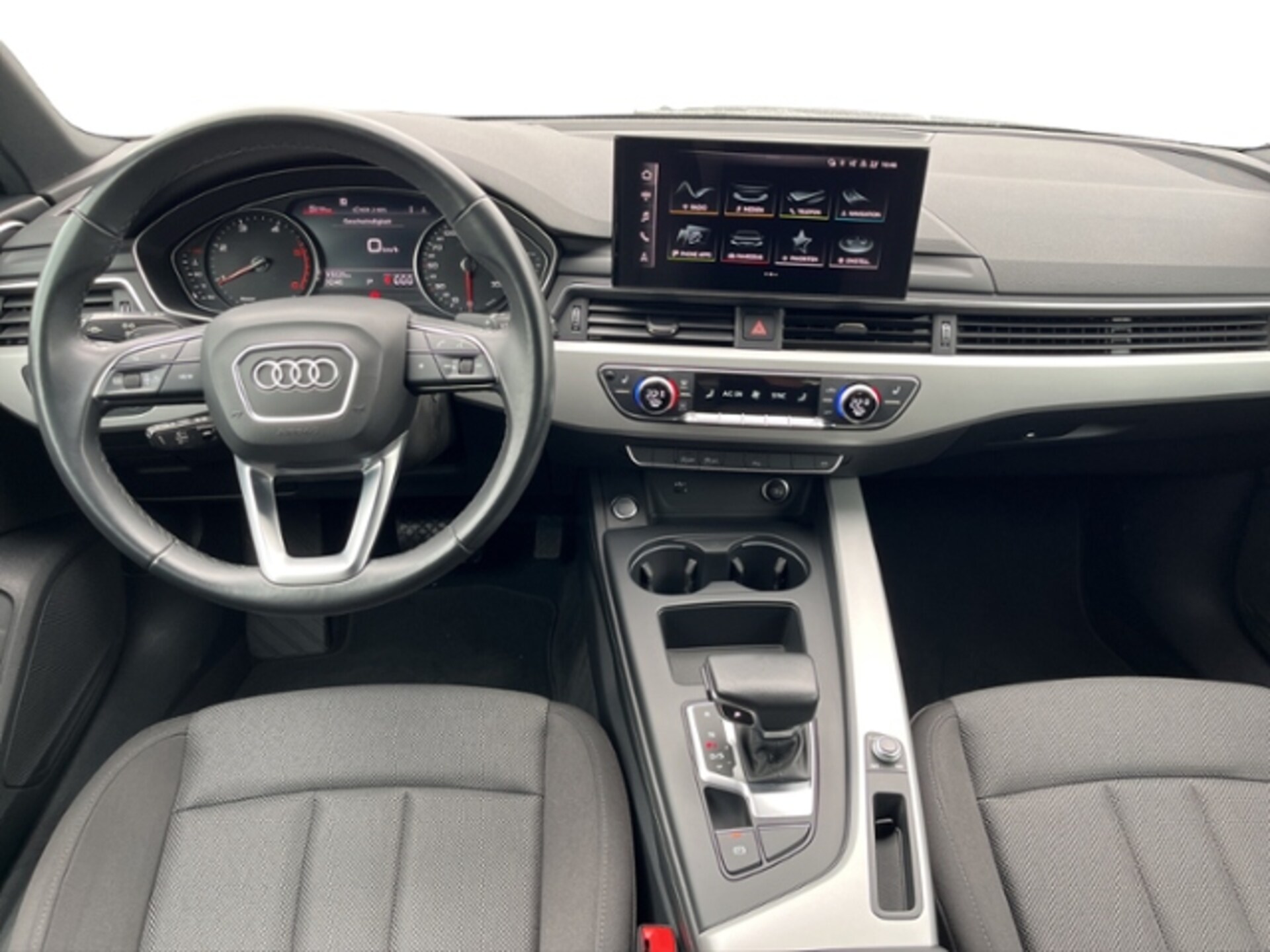 Audi A4 Avant Advanced