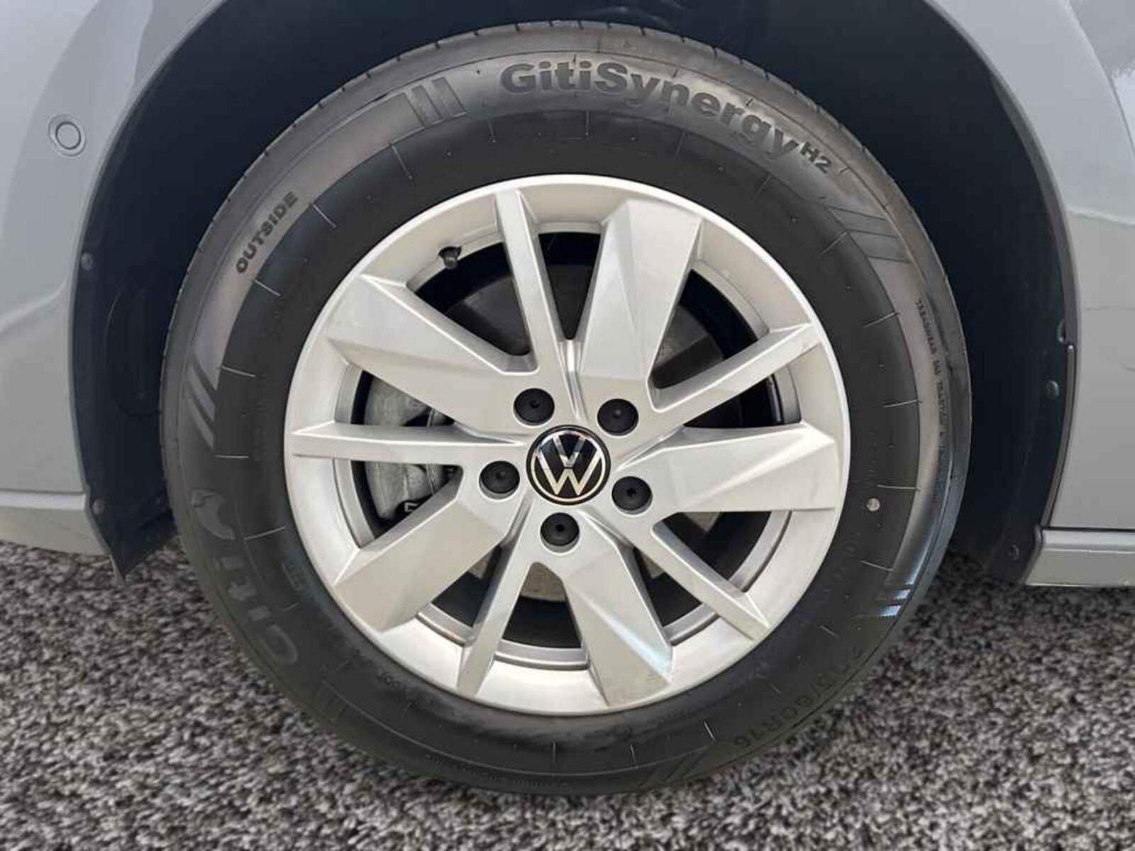 Volkswagen Caddy – Bild 4