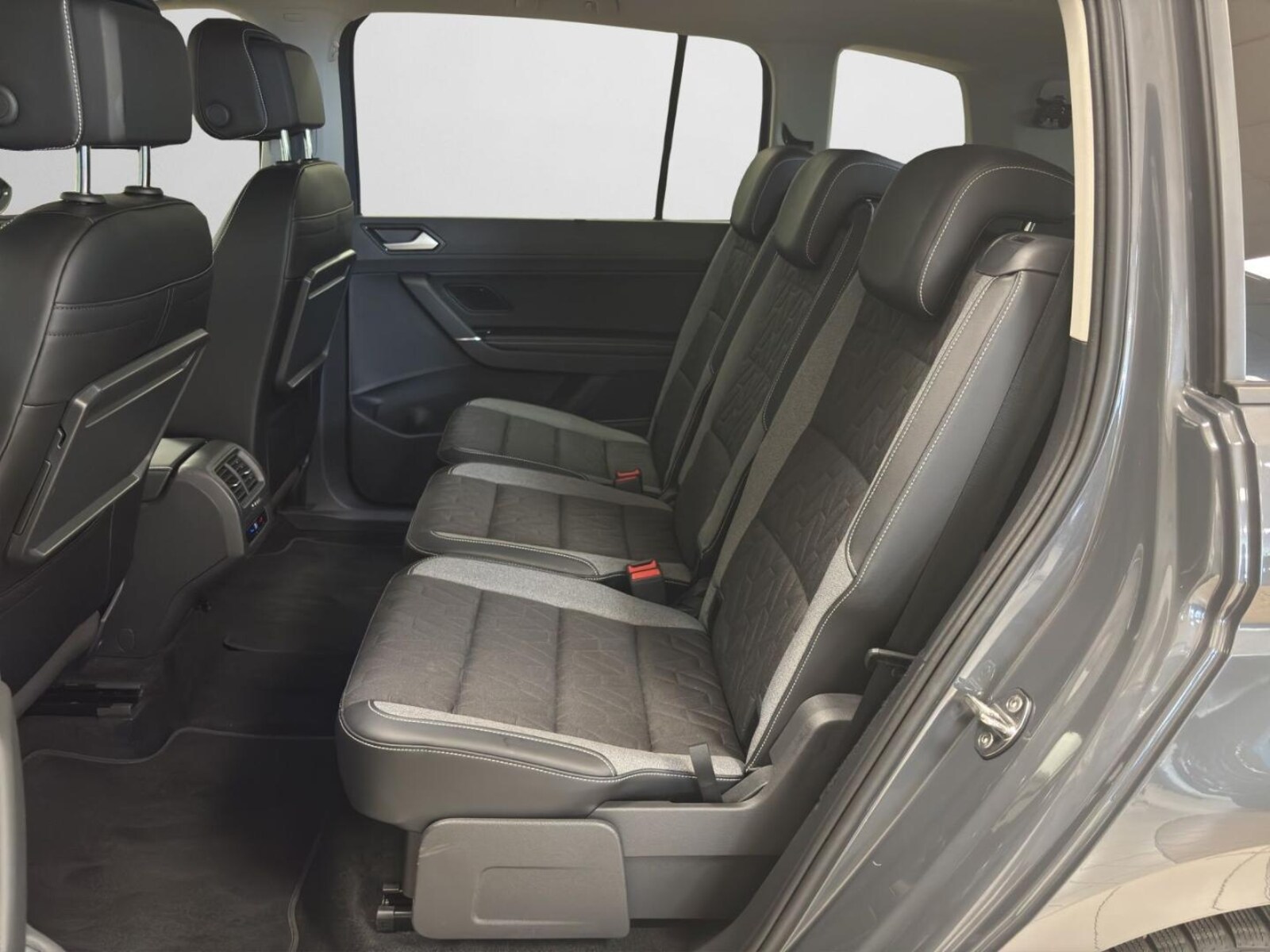 Volkswagen Touran – Bild 14