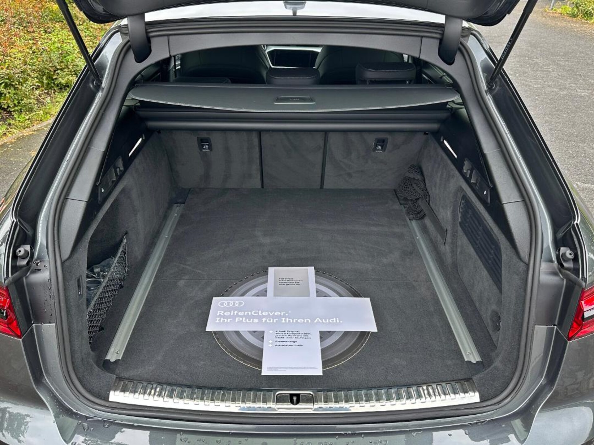Audi S6 Avant