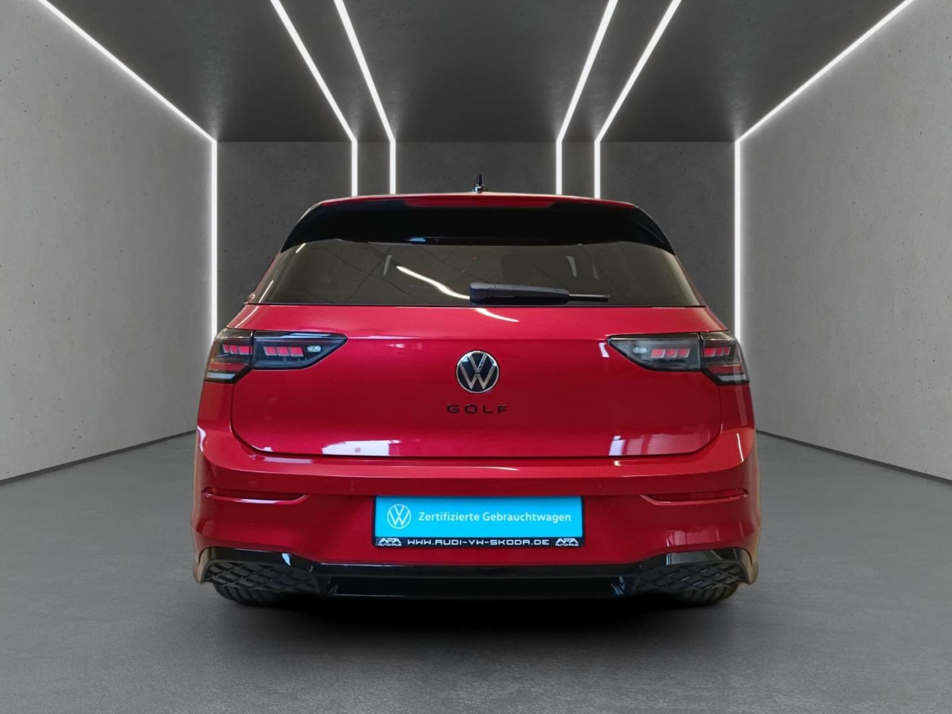 Volkswagen Golf R-Line
