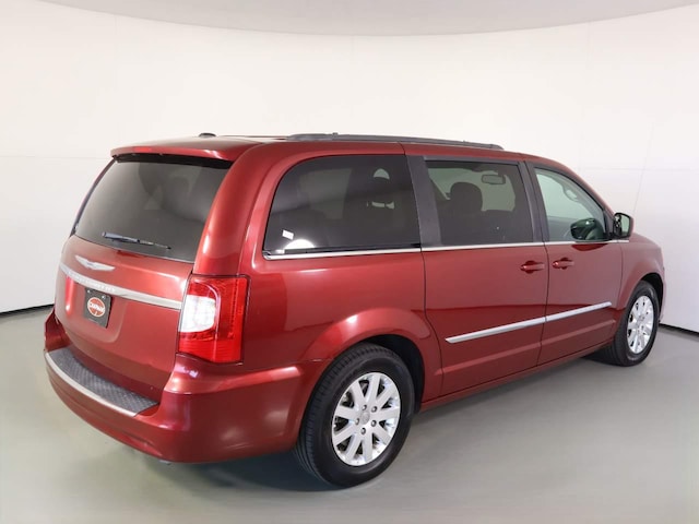 2016 Chrysler Town & Country