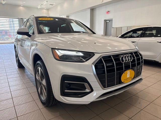 Photo of 2023 Audi Q5