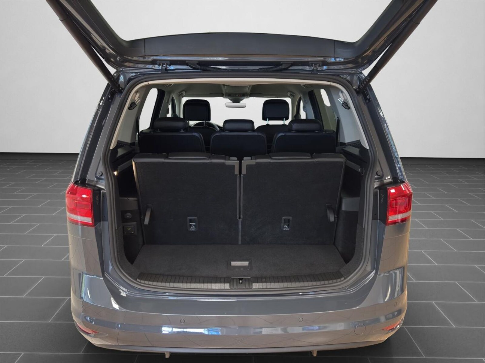 Volkswagen Touran – Bild 15