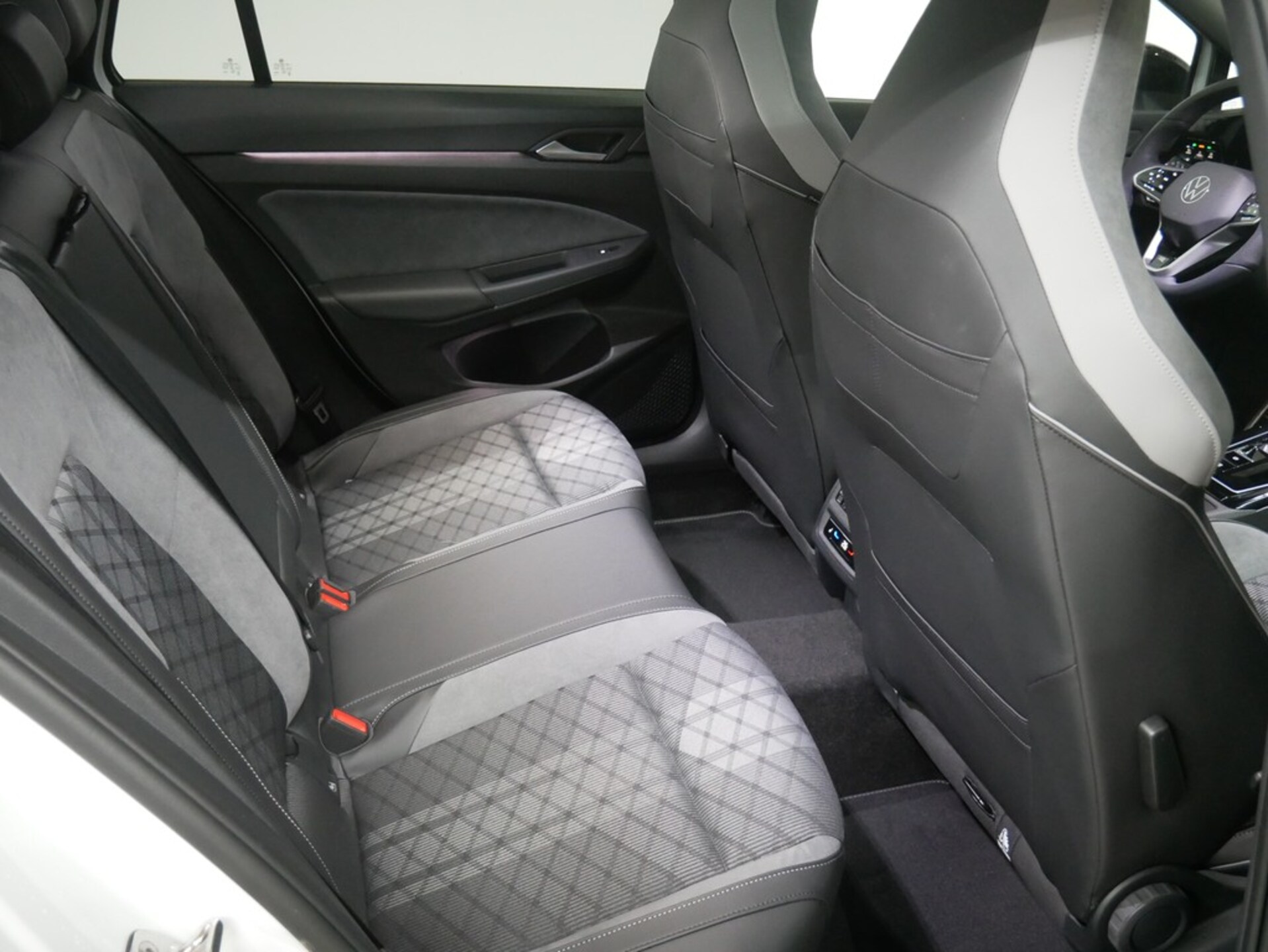 Volkswagen Golf Variant R-Line