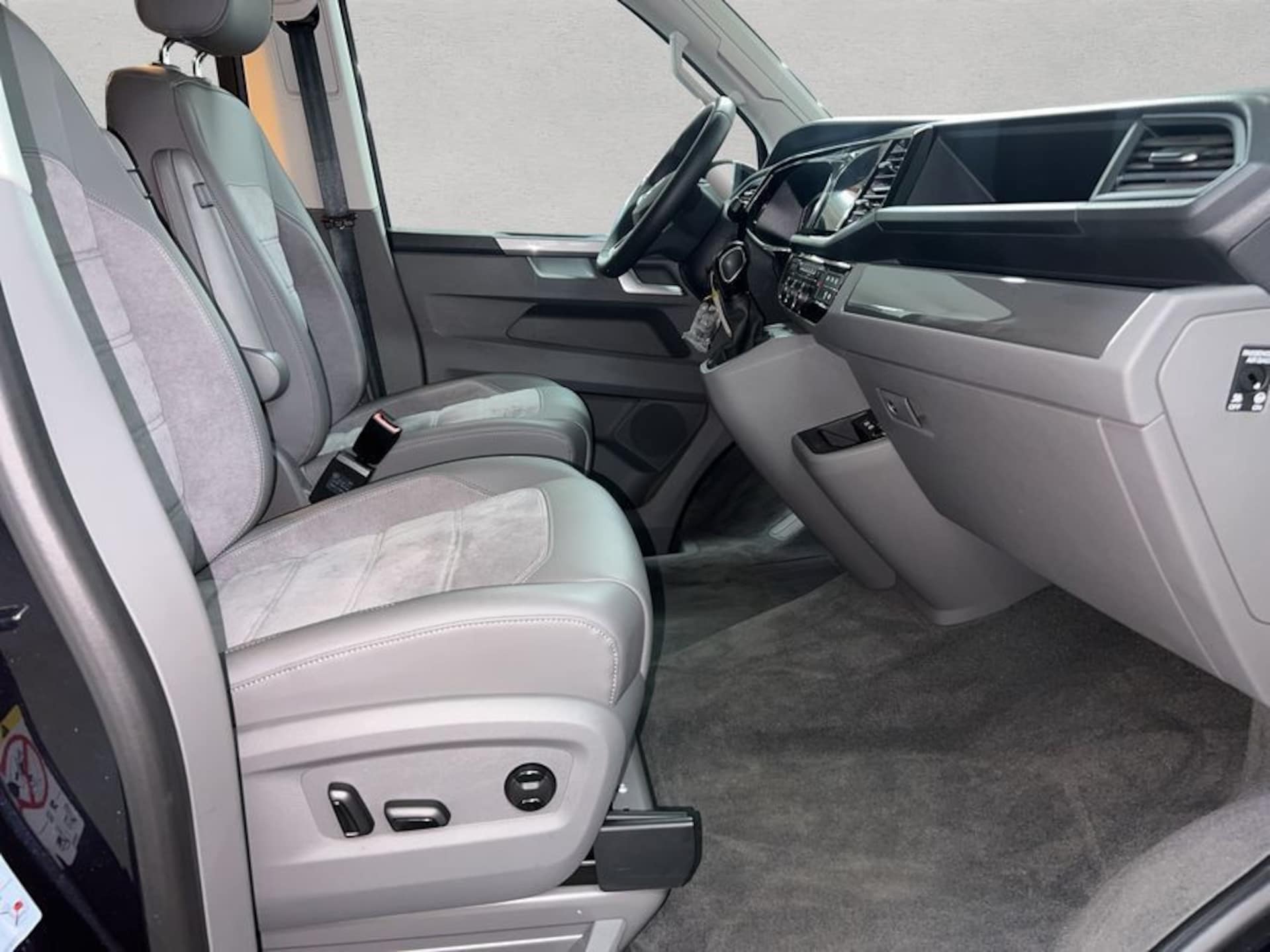 Volkswagen T6.1 California Ocean