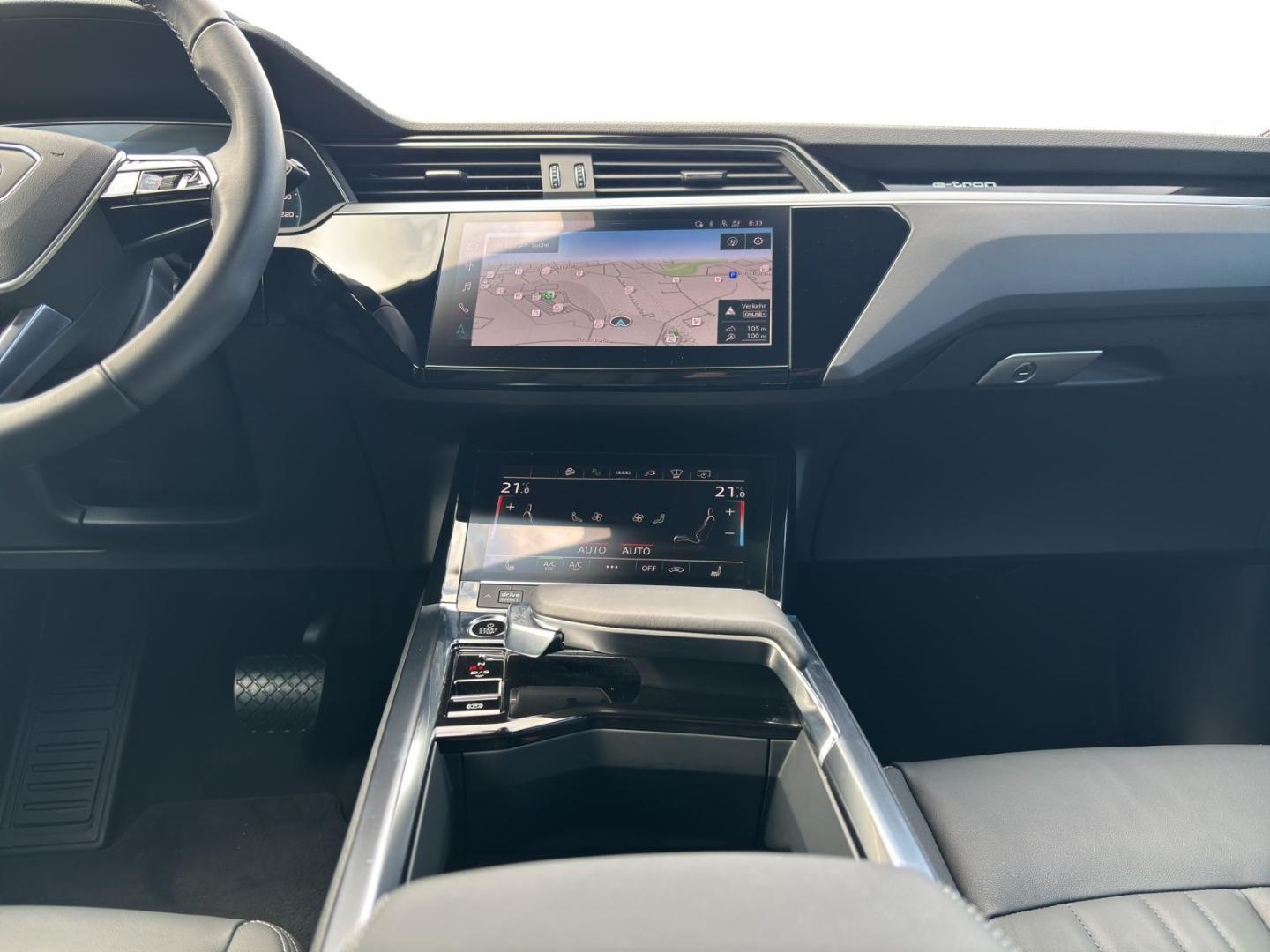 Image about Audi Q8 e-tron advanced 55 e-tron quattro