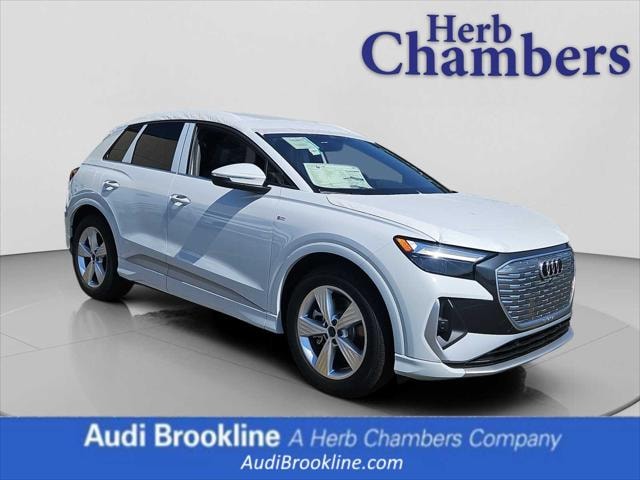 2025 Audi Q4 e-tron Premium's photo