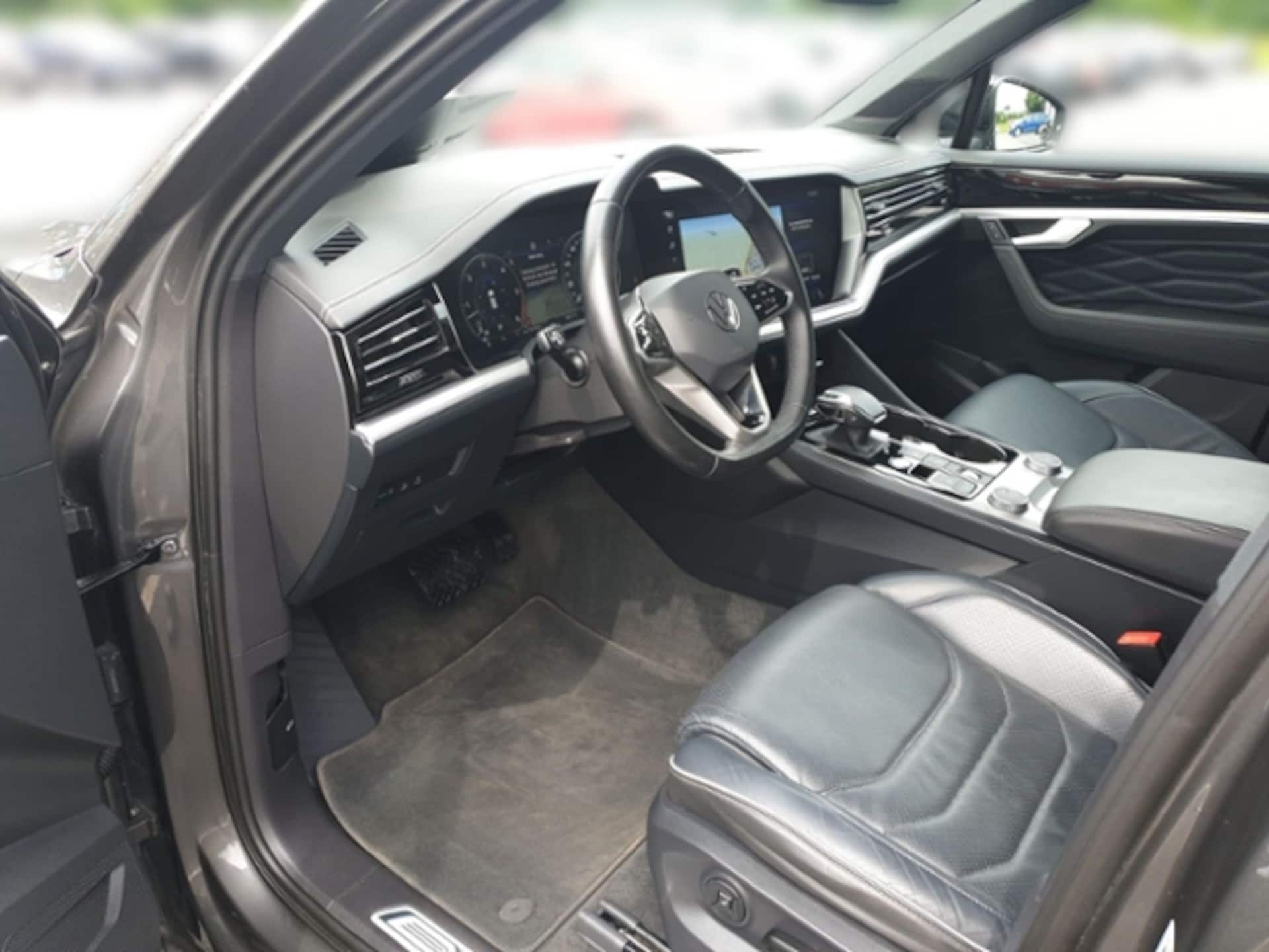 Volkswagen Touareg Elegance