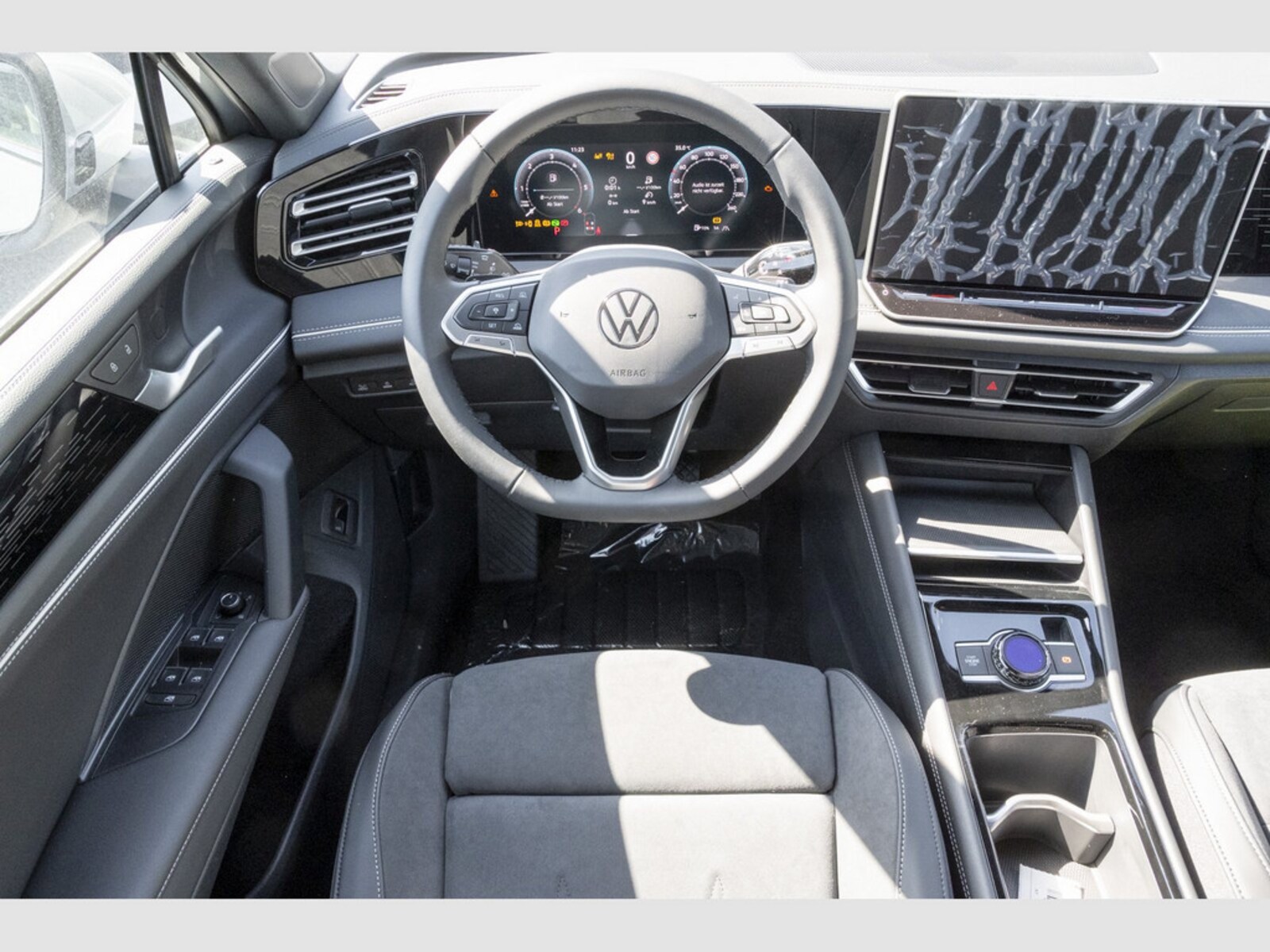 Volkswagen Tiguan – Bild 15