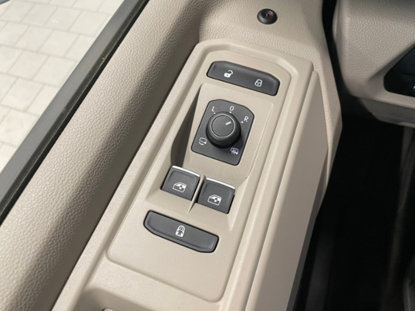 Volkswagen Multivan Langversion – Bild 26