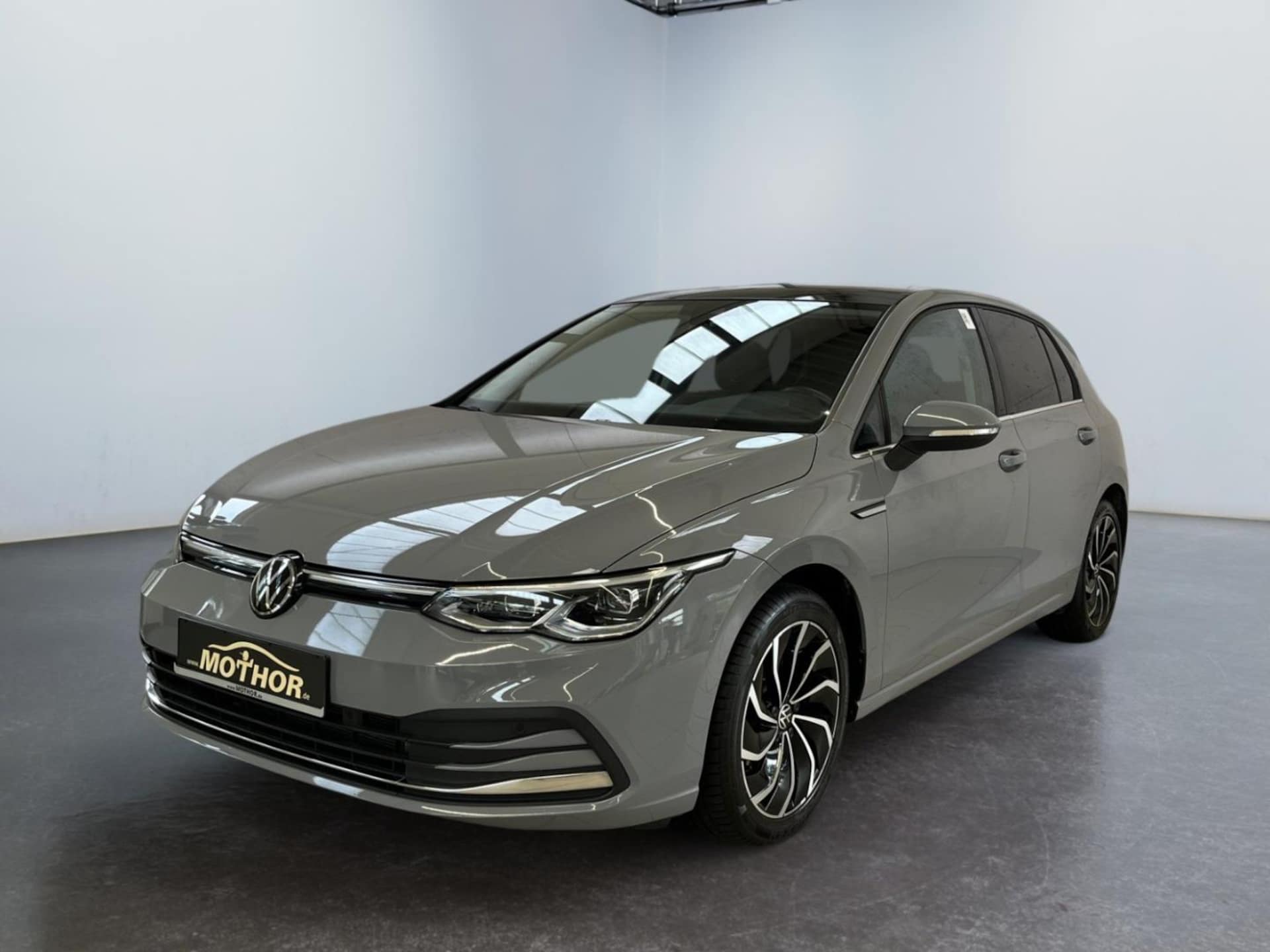 Volkswagen Golf Style