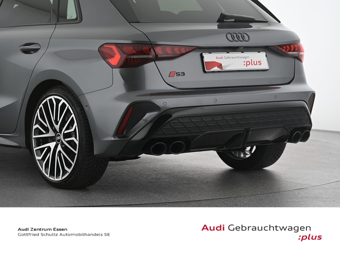 Bild über Audi S3 Sportback TFSI quattro S tronic - für weitere Informationen kontaktieren Sie den Audi Partner