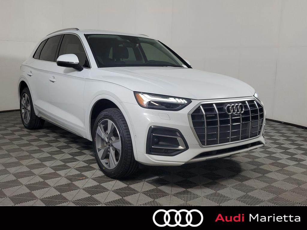 2024 Audi Q5 40 Prestige's photo