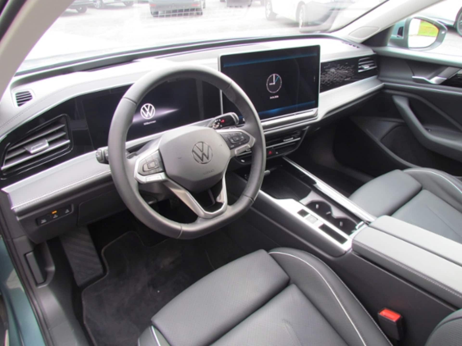 Volkswagen Passat Elegance