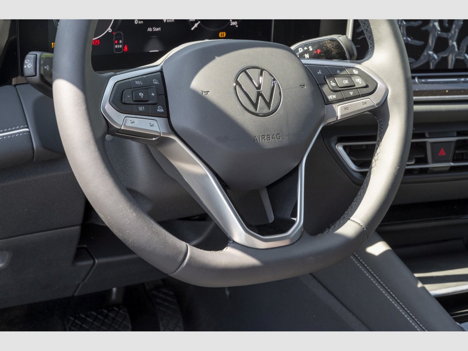 Volkswagen Tiguan – Bild 18