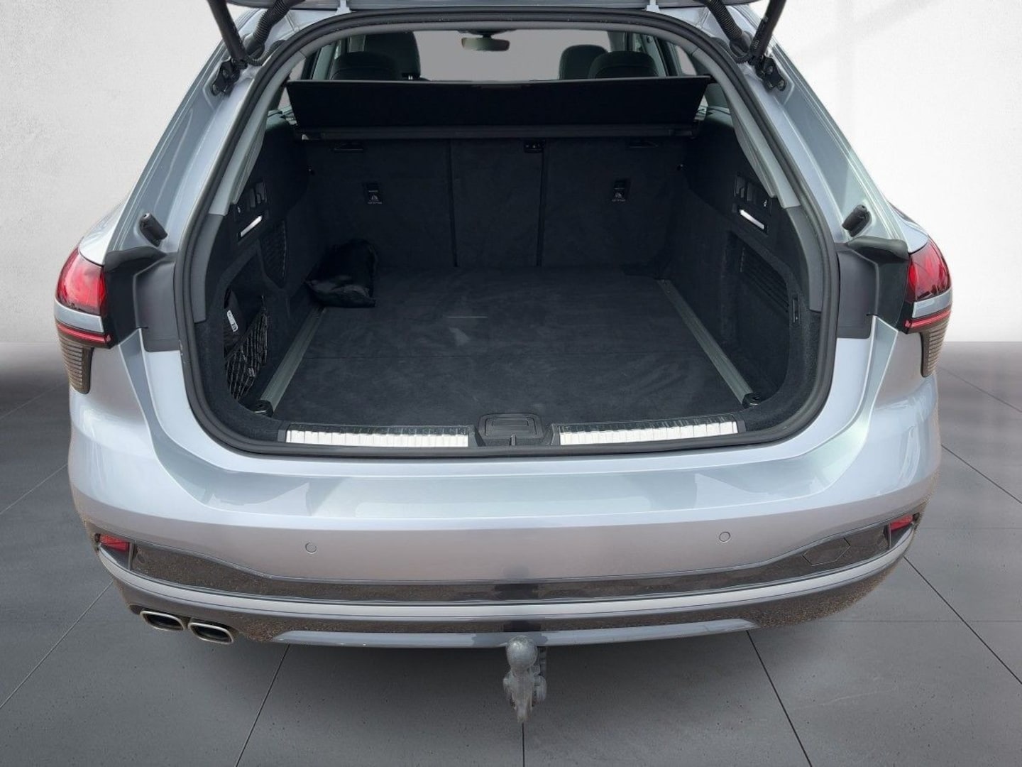Bild über Audi A6 Avant TDI 150 kW S tronic - für weitere Informationen kontaktieren Sie den Audi Partner